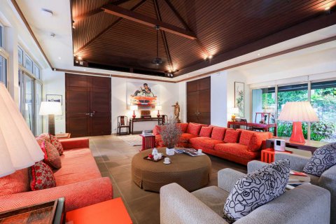 House in Kata, Thailand 6 bedrooms № 124080 - photo 8