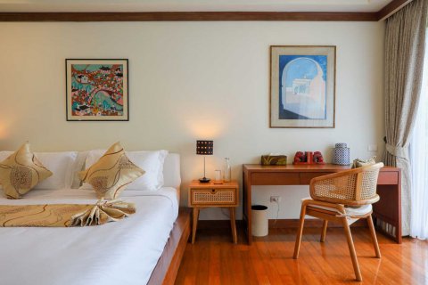 House in Kata, Thailand 6 bedrooms № 124080 - photo 26