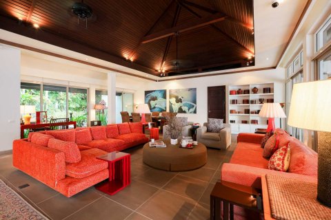 House in Kata, Thailand 6 bedrooms № 124080 - photo 7