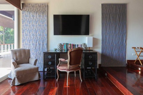 House in Kata, Thailand 6 bedrooms № 124080 - photo 20