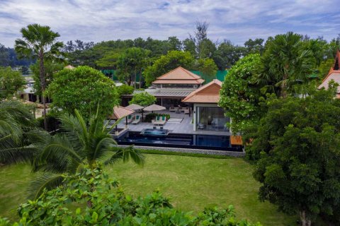 Дом в Банг Тао, Таиланд с 4 спальнями  № 124082 - фото 1