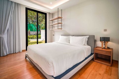 Maison à Bang Tao, Thaïlande 4 chambres № 124083 - photo 16