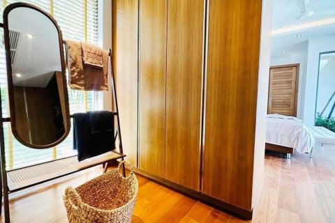 House in Bang Tao, Thailand 3 bedrooms № 124079 - photo 17