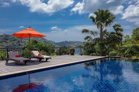 Дом в Кате, Таиланд с 6 спальнями  № 124081 - фото 10