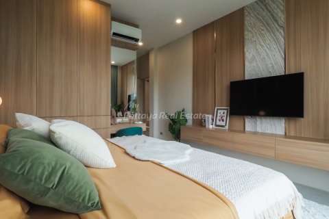 House in Pattaya, Thailand 3 bedrooms № 125727 - photo 13