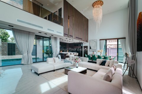 Дом в Банг Ламунге, Таиланд с 5 спальнями  № 125731 - фото 3