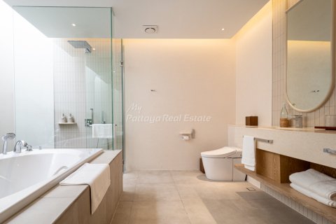 House in Pattaya, Thailand 3 bedrooms № 125729 - photo 22