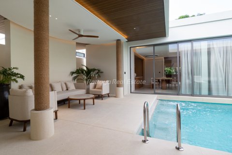 House in Pattaya, Thailand 3 bedrooms № 125729 - photo 5