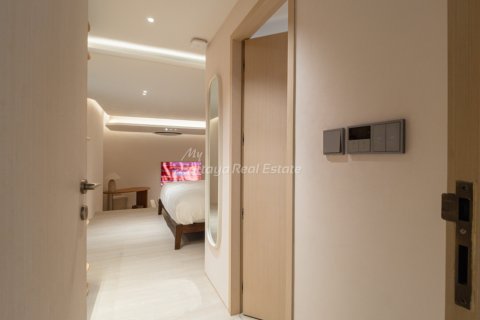 House in Pattaya, Thailand 3 bedrooms № 125729 - photo 12