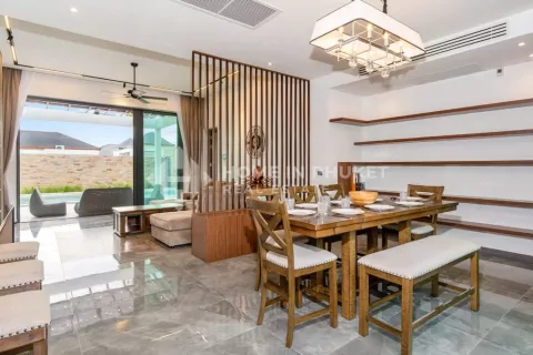 House in Phuket, Thailand 3 bedrooms № 132019 - photo 8