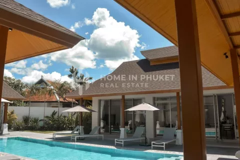 Дом в Пхукете, Таиланд с 4 спальнями № 132025 - фото 1