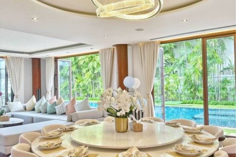 Villa in Ko Kaeo, Thailand 5 bedrooms № 85967 - photo 6