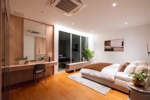 Villa à Bang Tao, Thaïlande 4 chambres № 70777 - photo 18