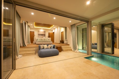 Вилла на Пляже Лаян, Таиланд с 4 комнатами  № 70984 - фото 16