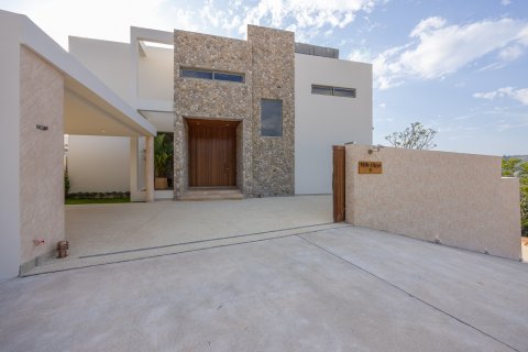 Вилла на Пляже Лаян, Таиланд с 4 комнатами  № 70984 - фото 12