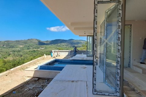 Villa on Layan Beach, Thailand 3 bedrooms № 70984 - photo 20