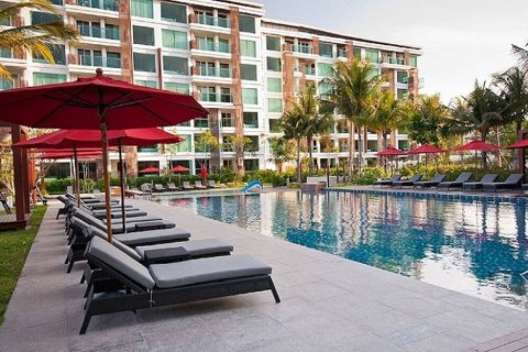 Condo in Hua Hin, Thailand, 2 bedrooms  № 132654 - photo 3