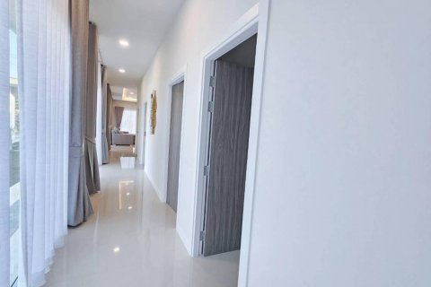 Вилла в Банг Ламунге, Таиланд с 3 спальнями № 132657 - фото 9