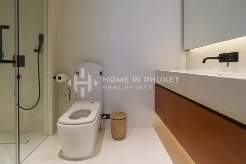 House in Phuket, Thailand 4 bedrooms № 131927 - photo 21