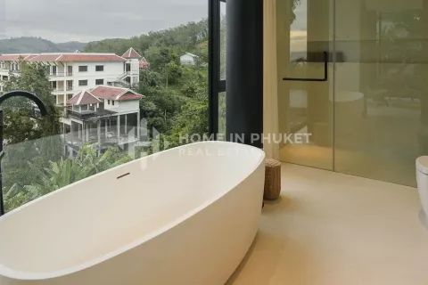 House in Phuket, Thailand 4 bedrooms № 131927 - photo 18