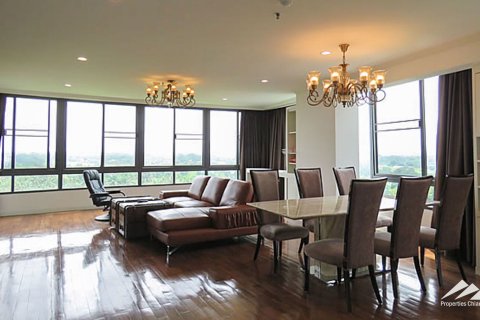 Condo in Chiang Mai, Thailand, 3 bedrooms № 122828 - photo 2