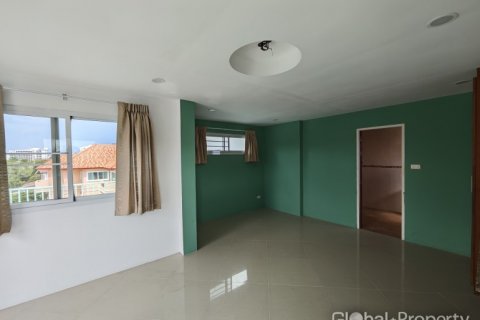 Propriété commerciale à Pattaya, Thaïlande 350 m2 № 144374 - photo 15