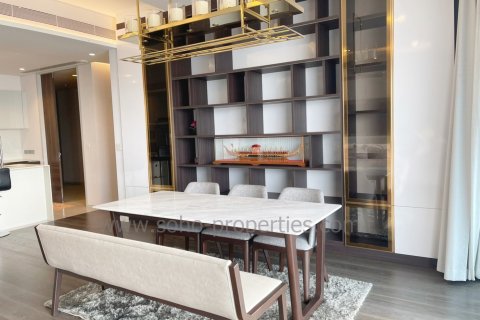 Condo in Bangkok, Thailand, 3 bedrooms  № 143534 - photo 3