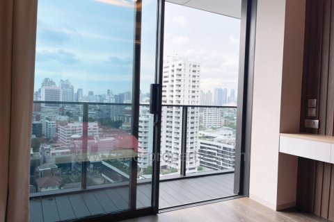 Condo in Bangkok, Thailand, 3 bedrooms  № 143534 - photo 7