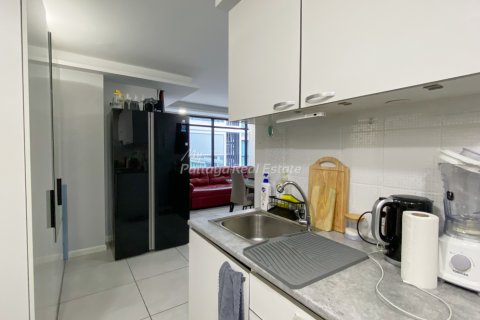 Кондоминиум с 1 спальней в Банг Ламунге, Таиланд № 125708 - фото 1