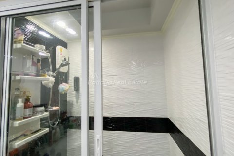 Кондоминиум с 1 спальней в Банг Ламунге, Таиланд № 125708 - фото 11