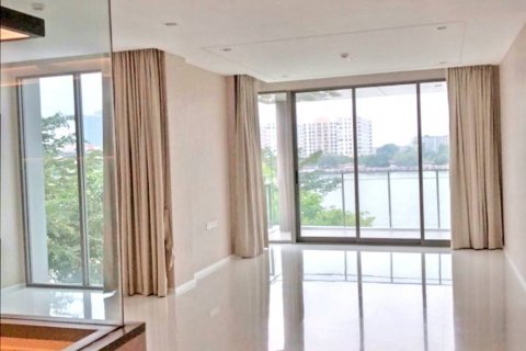 Кондоминиум с 2 спальнями в Банг Сью, Бангкок, Таиланд № 116001 - фото 4