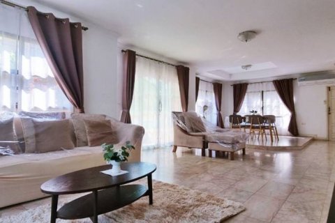 Дом в Паттайе, Таиланд с 3 спальнями  № 86458 - фото 5