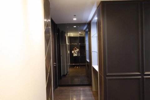 Кондоминиум с 1 спальней в Бангкоке, Таиланд № 143851 - фото 9