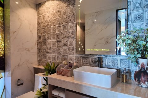 Квартира в Паттайе, Таиланд с 2 комнатами  № 130379 - фото 4