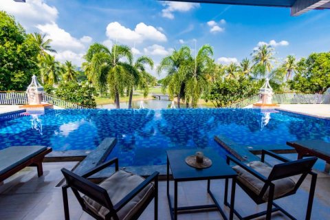 Villa à Cha-am, Thaïlande 6 chambres № 86814 - photo 6