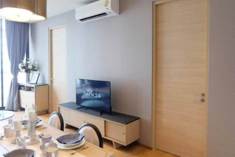 Condo in Bangkok, Thailand, 2 bedrooms № 86817 - photo 3