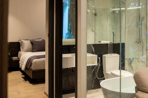 Condo in Bangkok, Thailand, 1 bedroom  № 120507 - photo 4