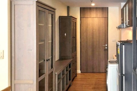 Кондоминиум с 1 спальней в Бангкоке, Таиланд № 120528 - фото 4