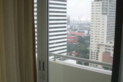 Кондоминиум с 2 спальнями в Бангкоке, Таиланд № 143975 - фото 7