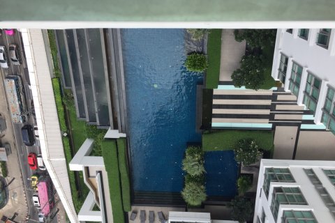 Кондоминиум с 3 спальнями в Бангкоке, Таиланд № 143976 - фото 14