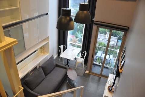 Condo in Bangkok, Thailand, 1 bedroom  № 143979 - photo 5