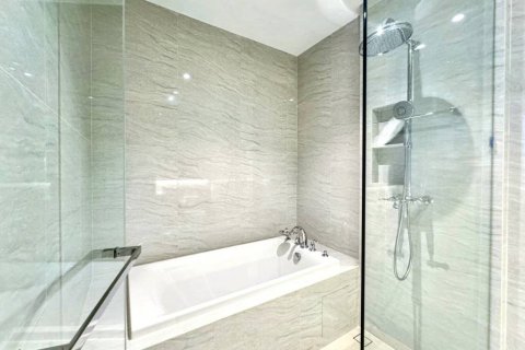 Condo in Bangkok, Thailand, 1 bedroom  № 132834 - photo 8