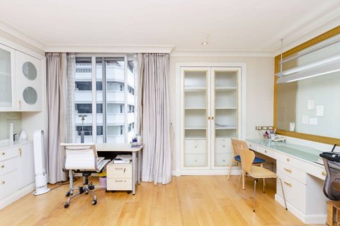 Кондоминиум с 3 спальнями в Бангкоке, Таиланд № 132830 - фото 6