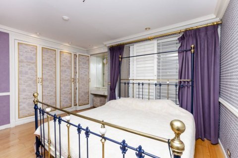 Кондоминиум с 3 спальнями в Бангкоке, Таиланд № 132830 - фото 9