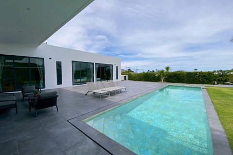 Maison à Hua Hin, Thaïlande 5 chambres № 126066 - photo 4