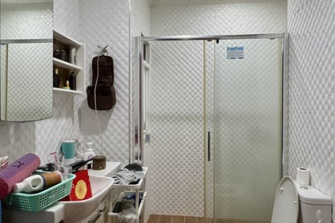 Apartamento de 3 dormitorios en Pattaya, Tailandia № 123342 - foto 23