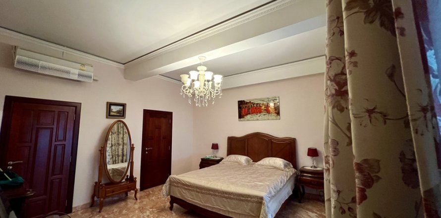 Apartamento de 3 dormitorios en Pattaya, Tailandia № 123342