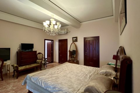 Apartamento de 3 dormitorios en Pattaya, Tailandia № 123342 - foto 6