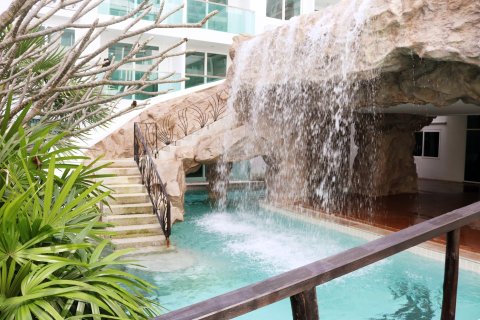 Apartamento de 2 dormitorios en Pattaya, Tailandia № 123340 - foto 22
