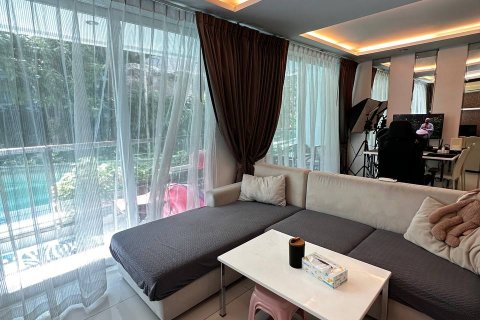 Apartamento de 2 dormitorios en Pattaya, Tailandia № 123340 - foto 5